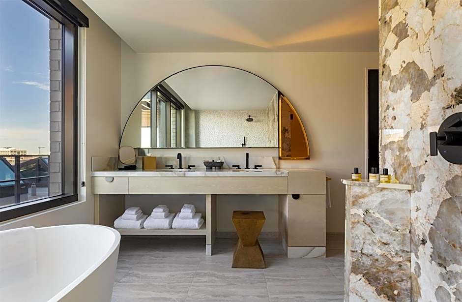 Thompson Denver by Hyatt