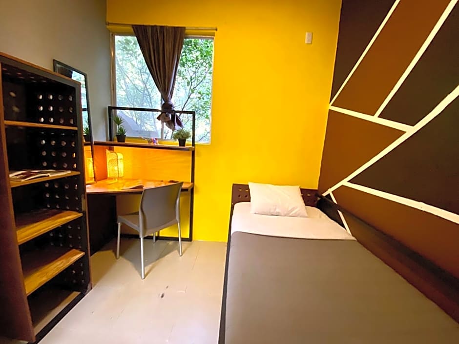 ROOMIES HOSTEL Parque México