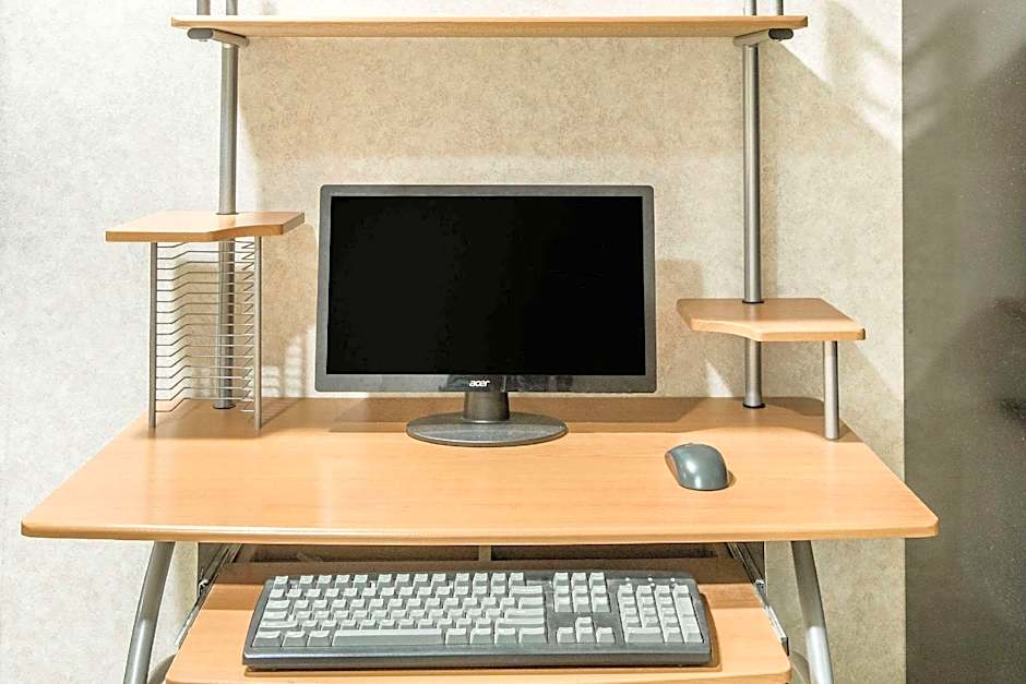 Super 8 Maumee/Toledo, OH