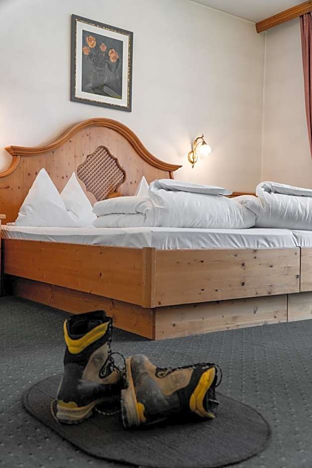 Hotel Wochtla Buam Aktivhotel am Kronplatz mit Sauna