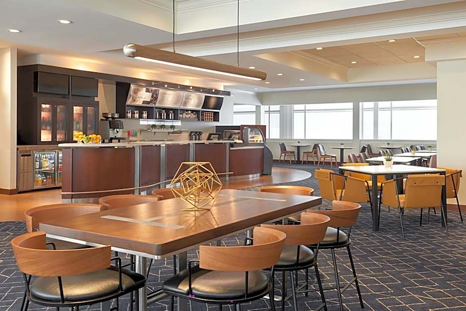 Courtyard by Marriott Ottawa Downtown