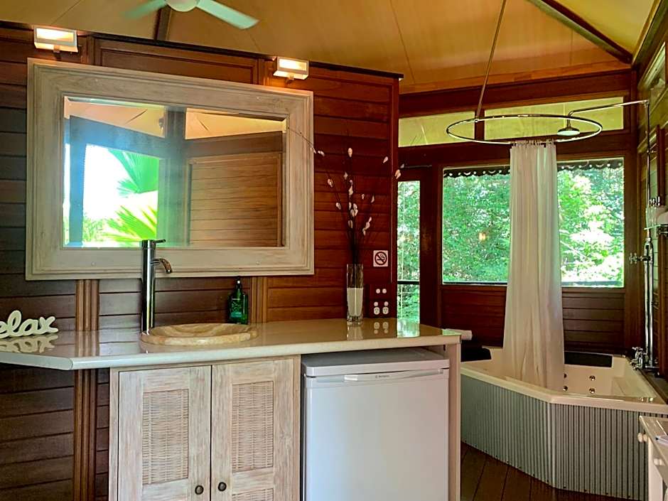 Cairns Rainforest Retreat