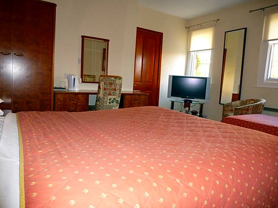 Somerton House Hotel