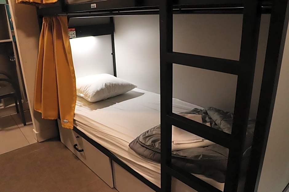 HI Brussels Jacques Brel Hostel