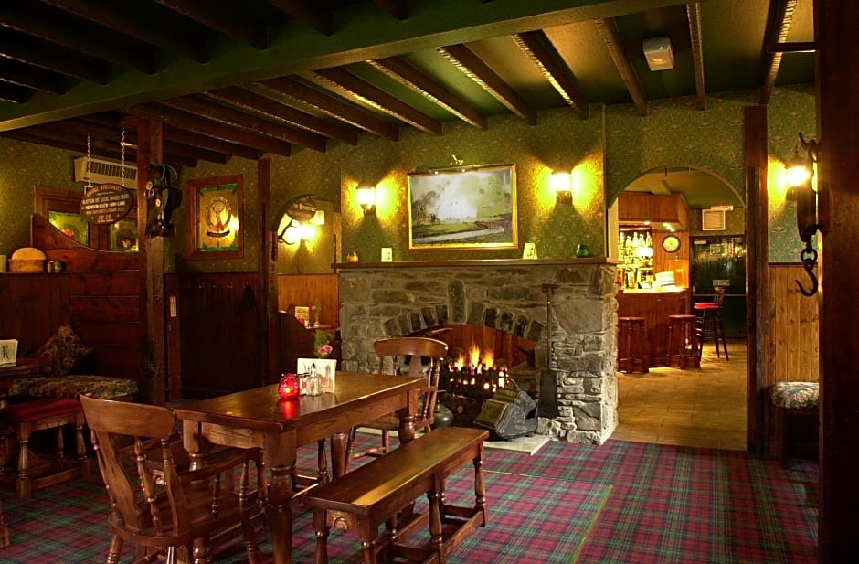 Atholl Arms Hotel