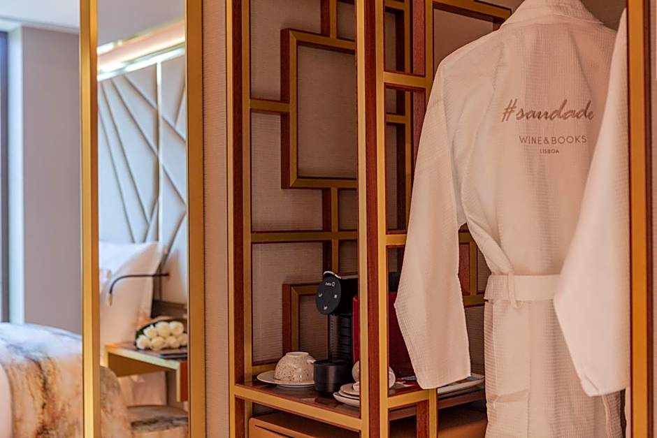 Wine & Books Lisboa Hotel