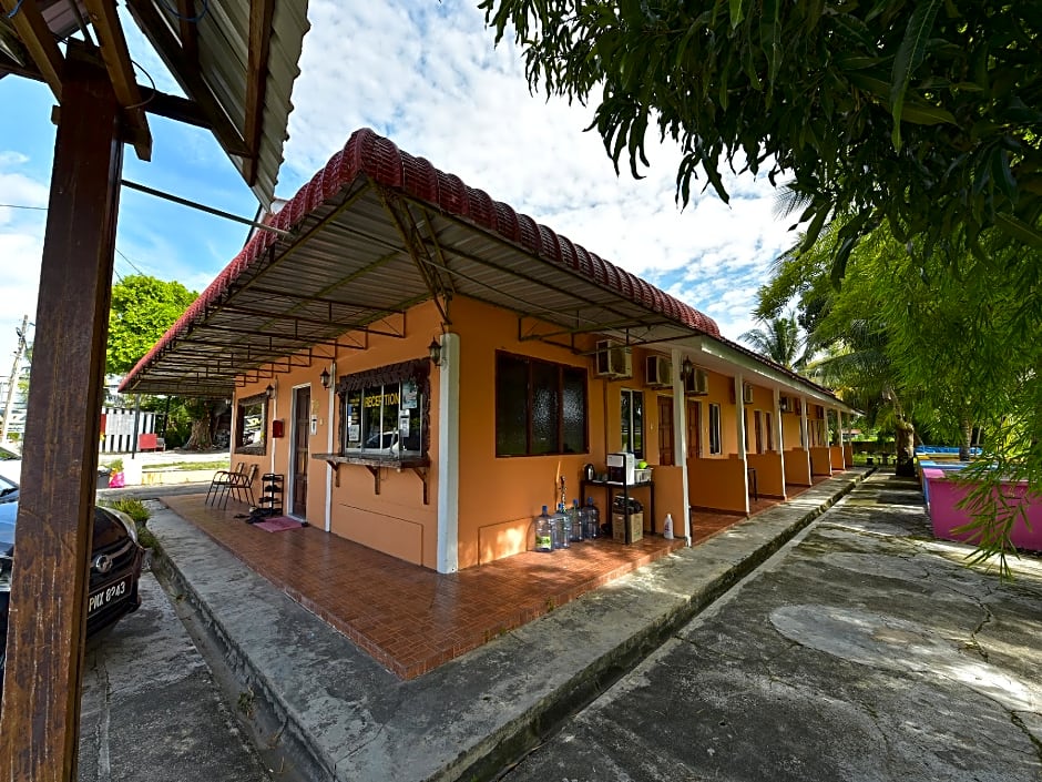 Hotel O Awan Biru Motel