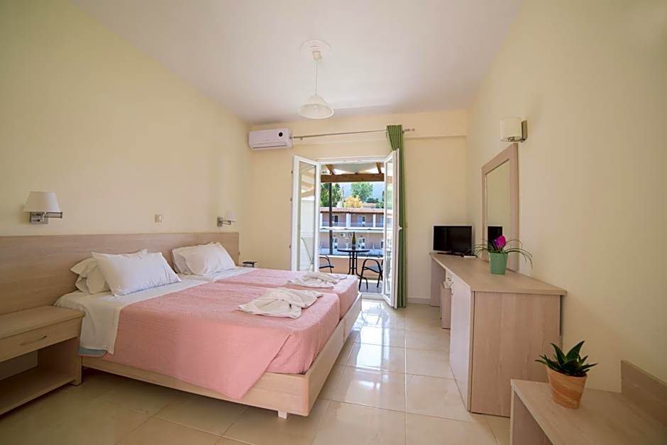 Alkyon Beach Hotel