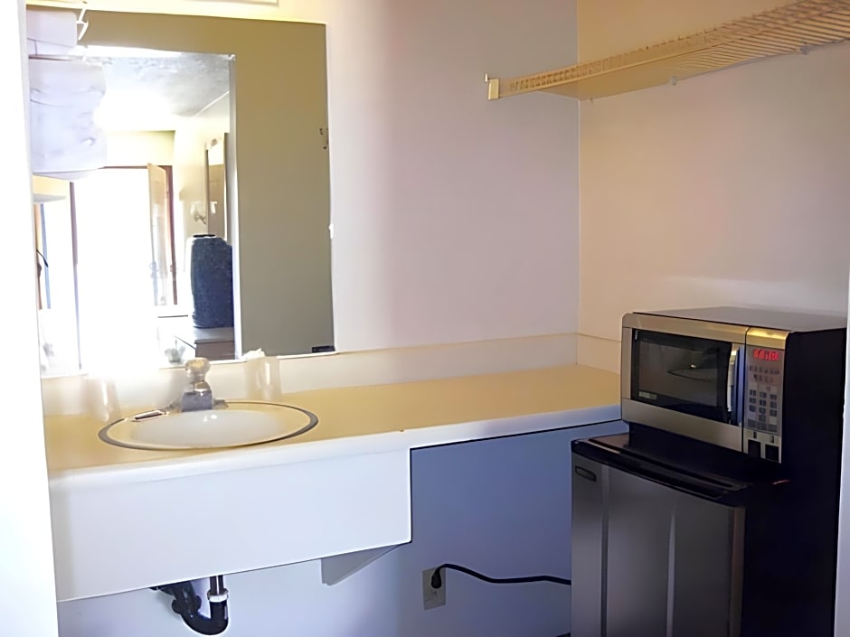 Days Inn by Wyndham Victorville