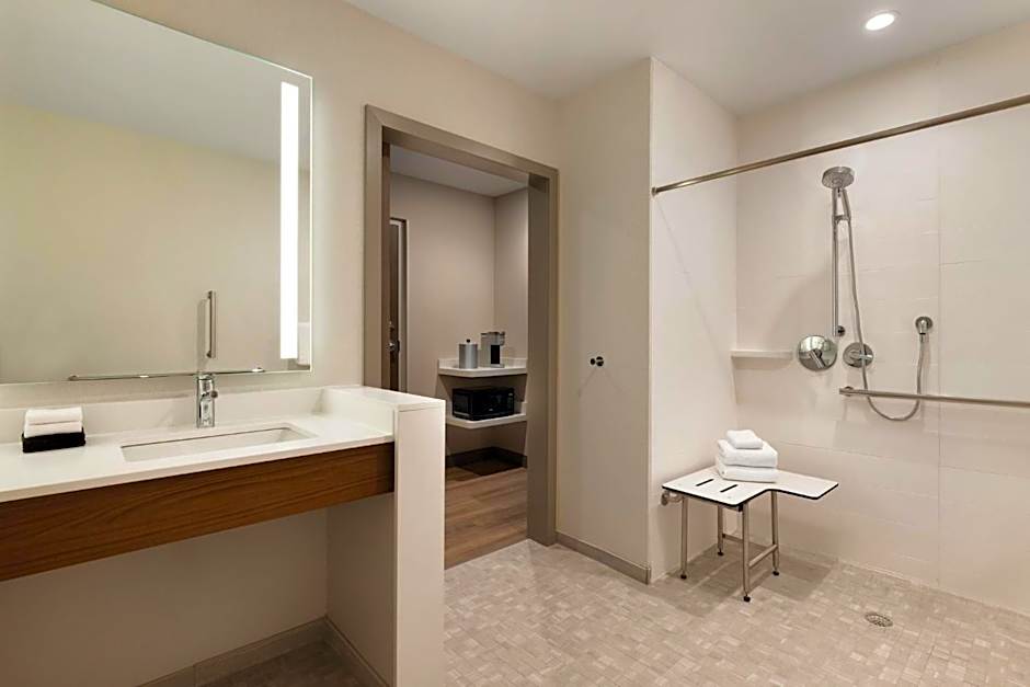 Holiday Inn Express Cape Canaveral by IHG