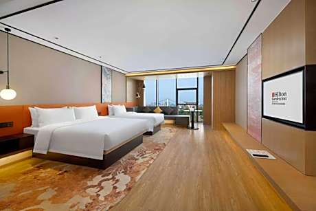 King Room with One King Bed and One Single Bed