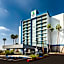 Holiday Inn Express & Suites Santa Ana - Orange County By IHG