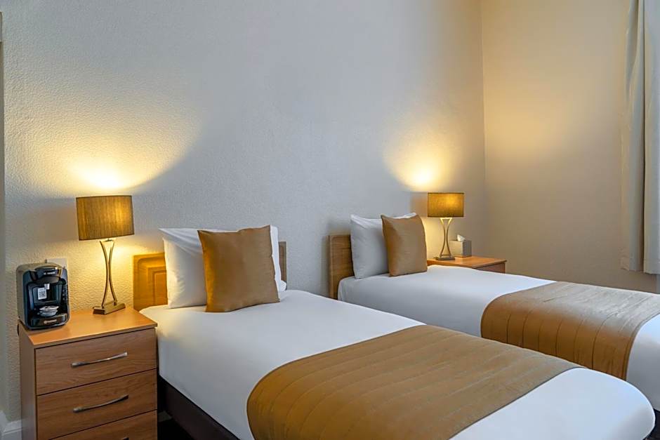 Clifton Hotel