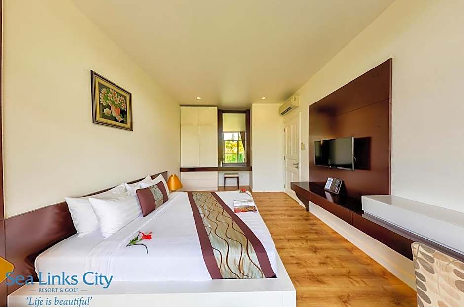 Photo 1 of 10 of 2 Bedroom Apartment, Garden View