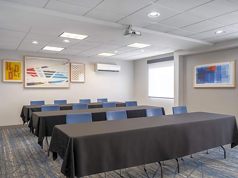 Holiday Inn Express Toledo North By IHG