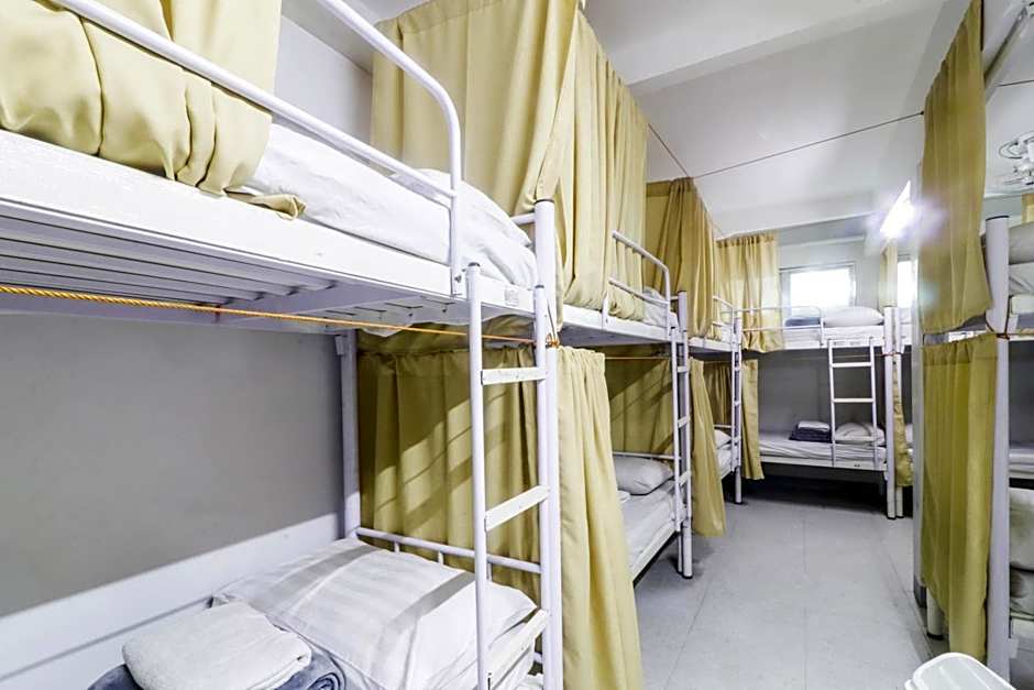 ARK Hostel City Center Manila