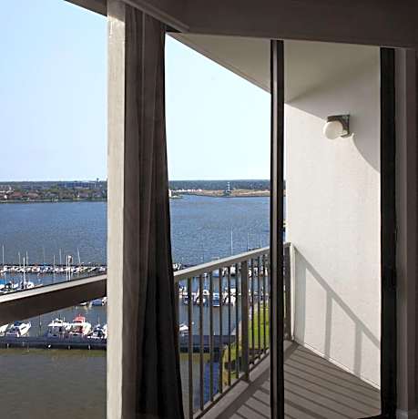 Junior Suite with Two Double Beds and Marina View