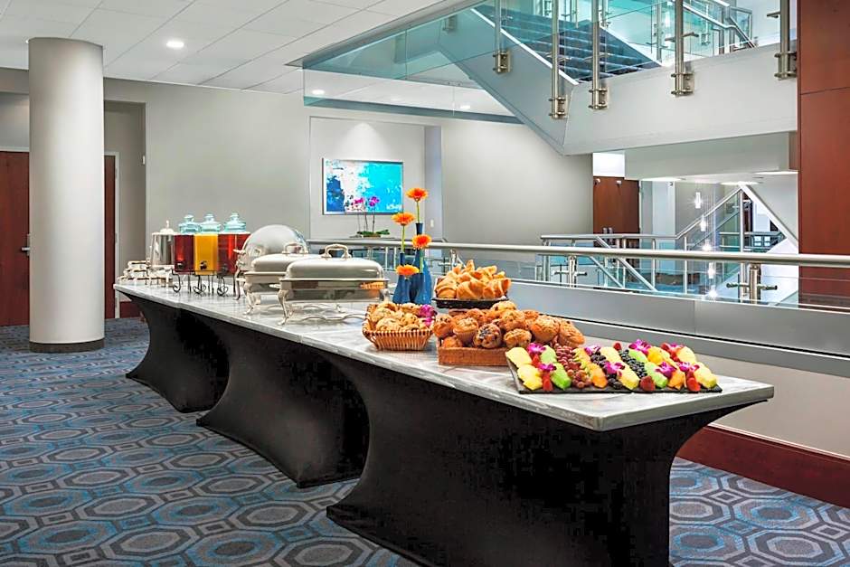 Courtyard by Marriott Boston Cambridge