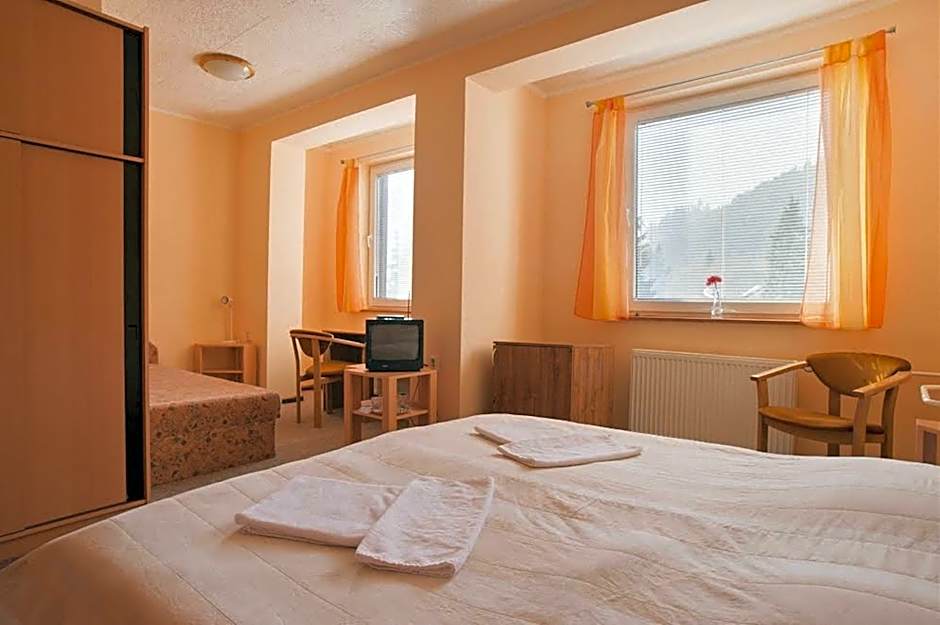 Borová Sihoť ATC and penzion