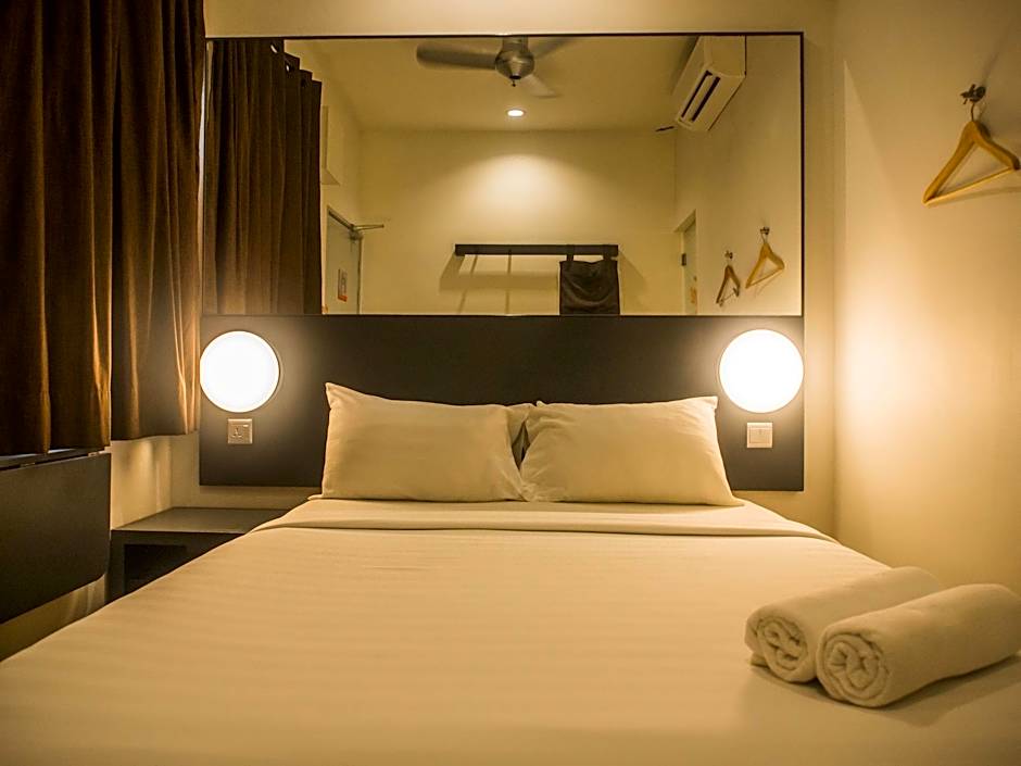 Tune Hotel KLIA Aeropolis (Airport Hotel)