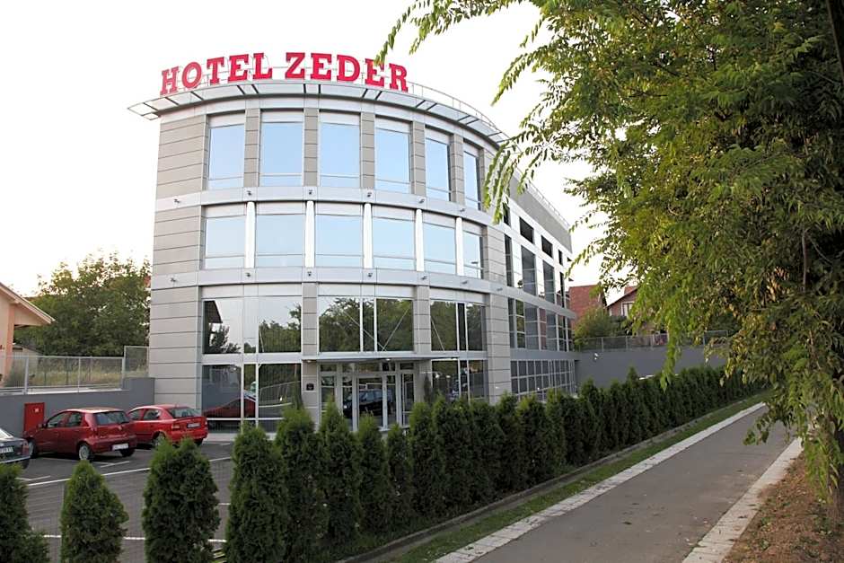Hotel Zeder Garni
