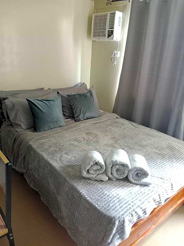 AVIDA ATRIA T2-C short walk mall,esplanade,wifi,netflix,kitchen,pool