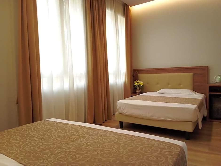 Hotel Central Station