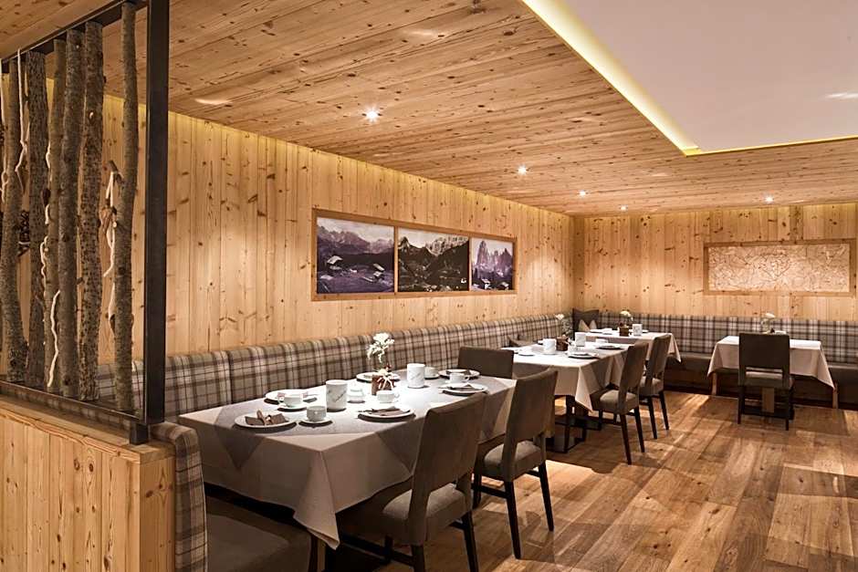 Hotel Comploj Adults only