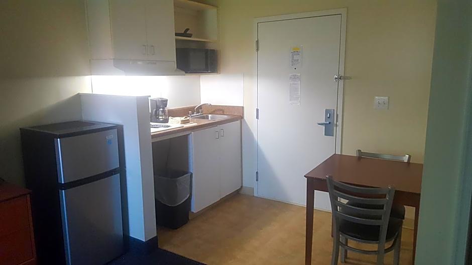 Studio 6-Richmond, VA - I-64 West