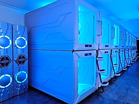 GALAXY PODS CAPSULE HOTEL BOAT QUAY