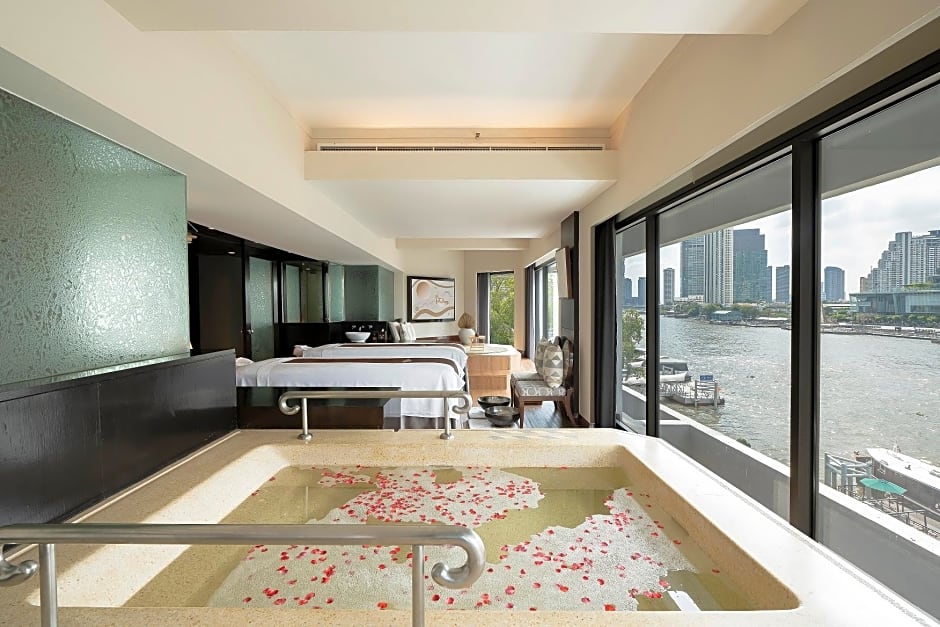 Royal Orchid Sheraton Riverside Hotel Bangkok