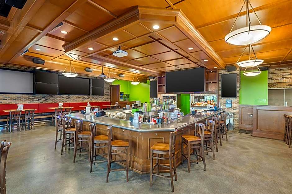 Best Western Plus Dubuque Hotel & Conference Center
