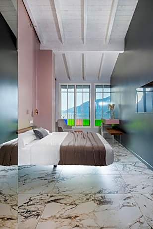 King Room with Lake View