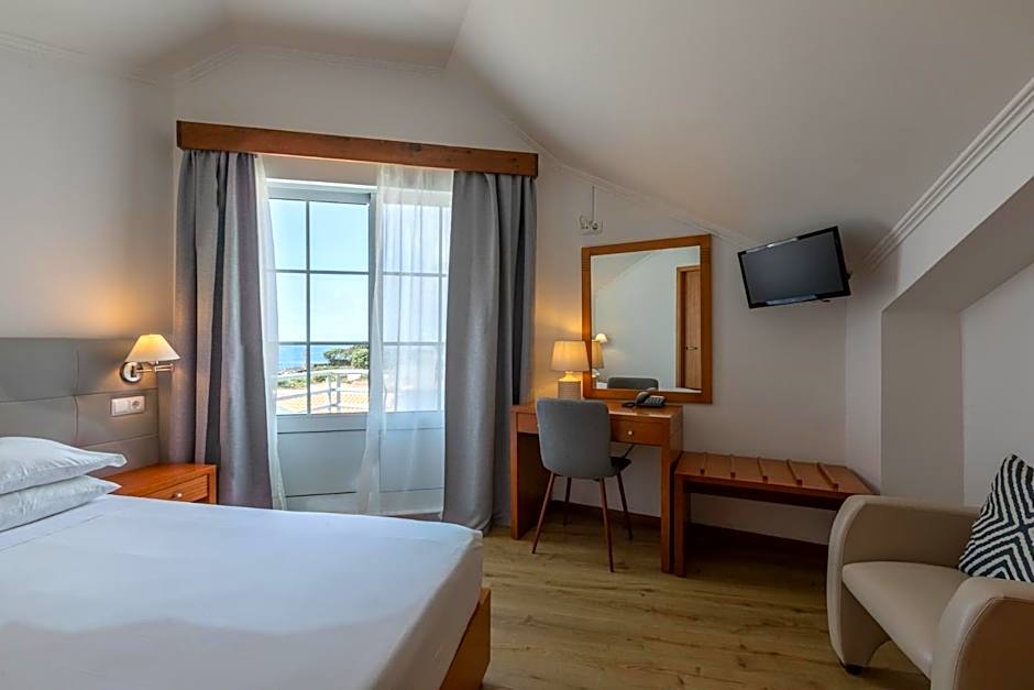 Photo 1 of 50 of Hotel Arcanjo