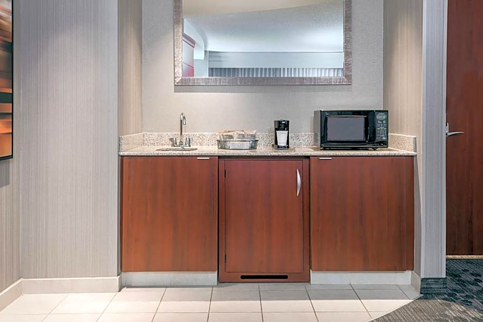 Courtyard by Marriott Buffalo Airport