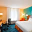 Fairfield Inn & Suites by Marriott Allentown Bethlehem/Lehigh Valley Airport