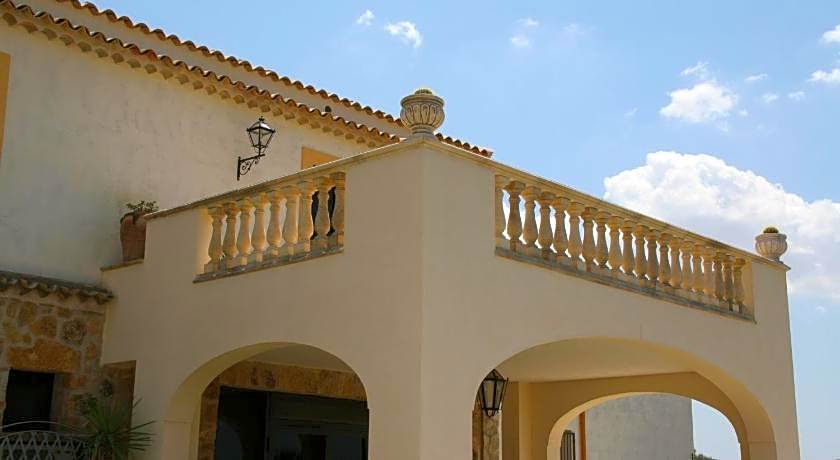 Don Giovanni Hotel