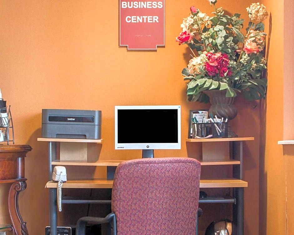 Quality Inn Broken Arrow - Tulsa