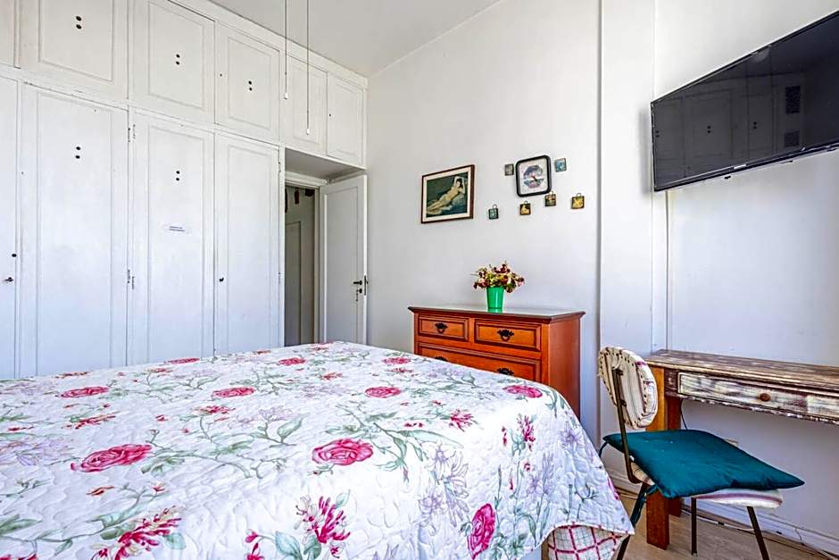 Otimo Apto com Wi-Fi a 350m da Praia de Copacabana