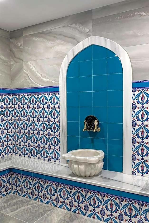 LAGUN CASTLE HOTEL&SPA