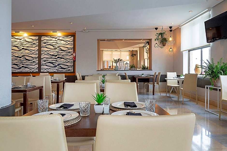 Hotel Cádiz Paseo del Mar Affiliated by Meliá