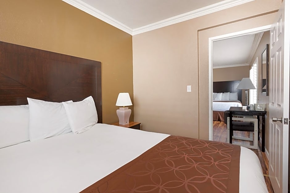 Americas Best Value Inn & Suites Anaheim