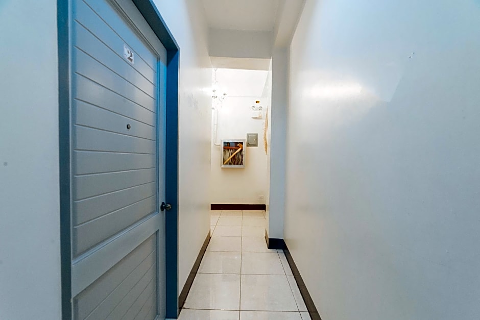 RedDoorz @ Plaza Jaro Iloilo