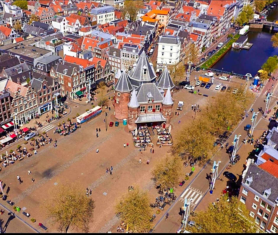 Hotel & bar Royal taste Amsterdam