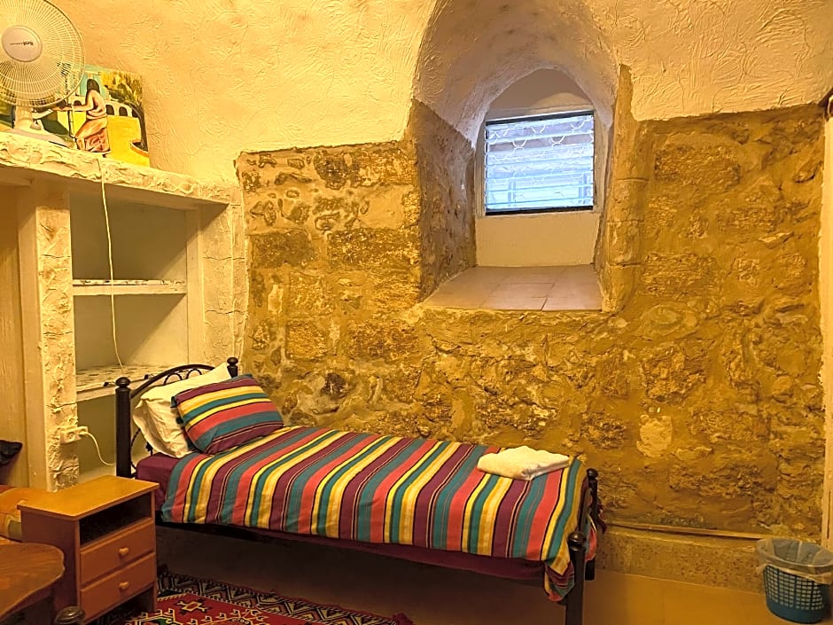 Antique guest house