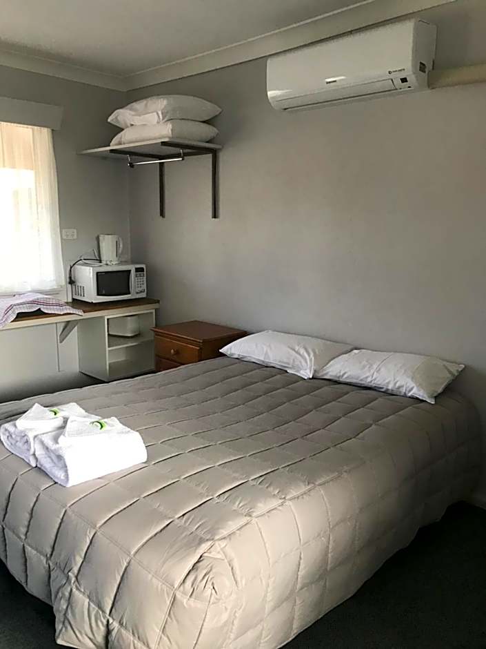 Kootingal Landview Motel