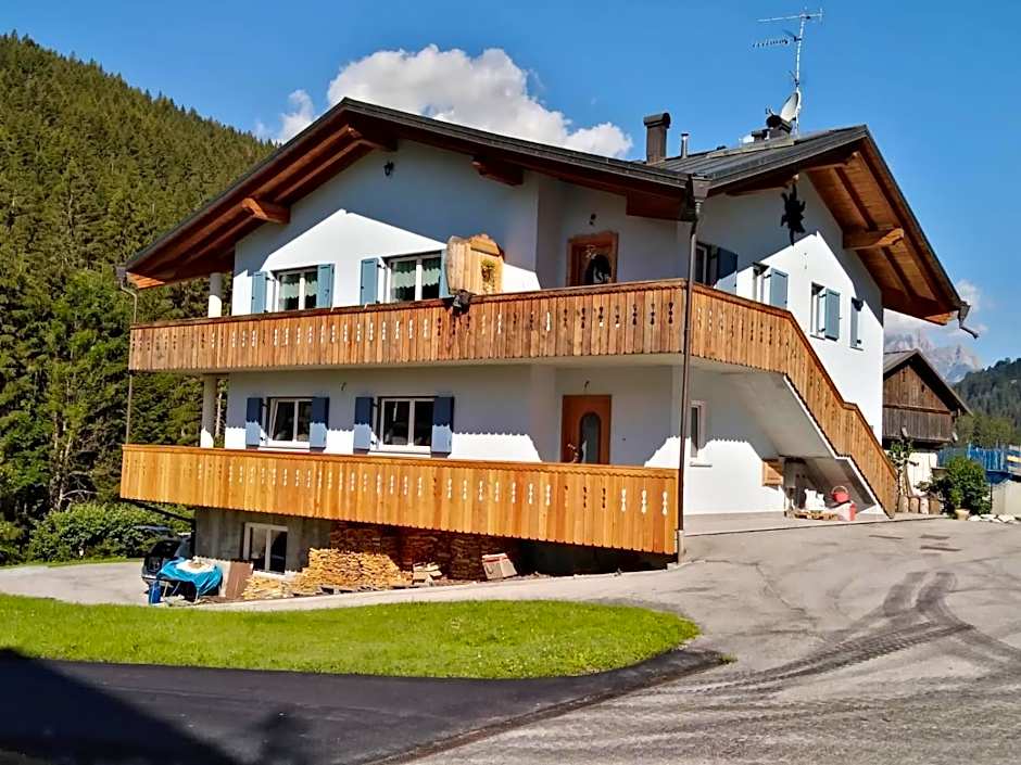 B&B DeBy & E-Bike Rental