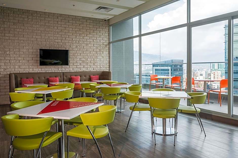 Hampton Inn By Hilton Medellin, Colombia