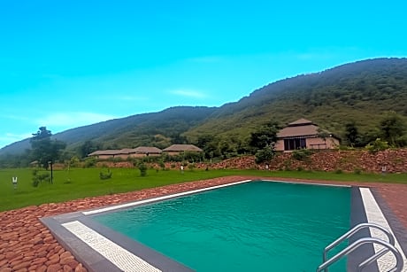 Chokhiwadi Forest Retreat