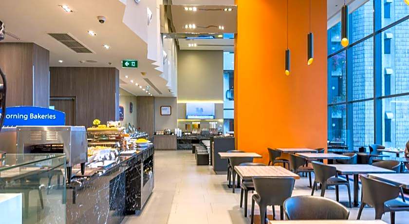 Holiday Inn Express Bangkok Siam By IHG